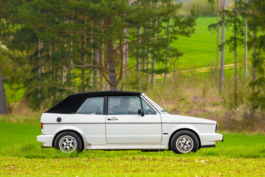 Volkswagen Golf Mk1 german oldtimer vintage cabrio car