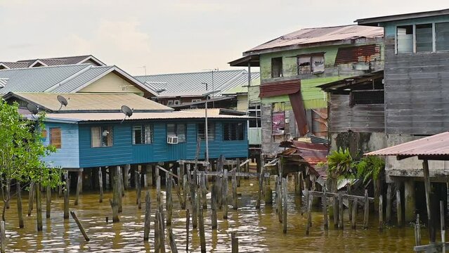 Colorful Water Village-Bandar Seri Begawan, Brunei