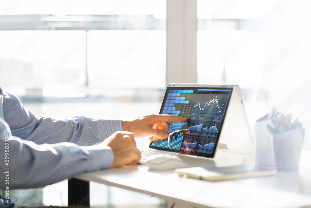 Poster Data Analyst Using Data Analytics KPI