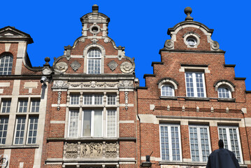 Fototapeta na wymiar Maisons flamandes à Louvain. Belgique