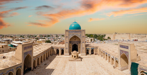Buhara, Uzbekistan Aerial view of Mir-i-Arab Madrasa Kalyan minaret and Poi Kalyan Mosque. - obrazy, fototapety, plakaty
