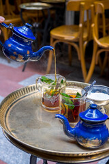 Tomando té en una cafetería egipcia
