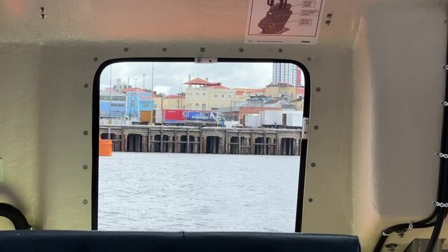 Zufahrt auf Manaus