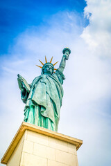 Fototapeta premium Statue of liberty, Paris