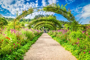 Foto op Plexiglas Gverny green garden gallery © neirfy