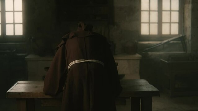 Moines malade de dos