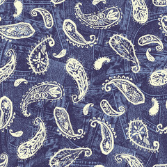 Seamless pattern using paisley material,