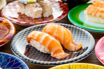 回転寿司　寿司