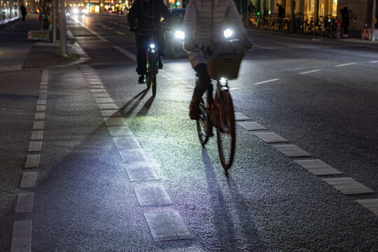 night_cycling