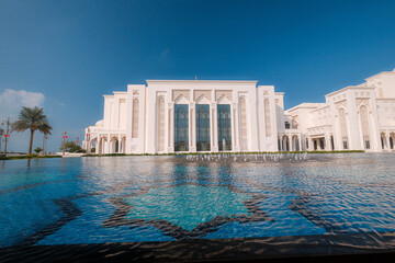 Naklejka premium Abu Dhabi, Arab Emirates, Feb, 2023. Presidential Palace in sunny day in Abu Dhabi city in Arab Emirates