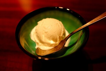 バニラアイスクリーム