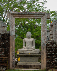 buddha statue in temple 