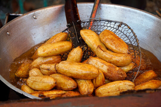 traditional asian food stall in the streets of cebu