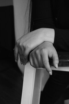 black and white photo of young female hands