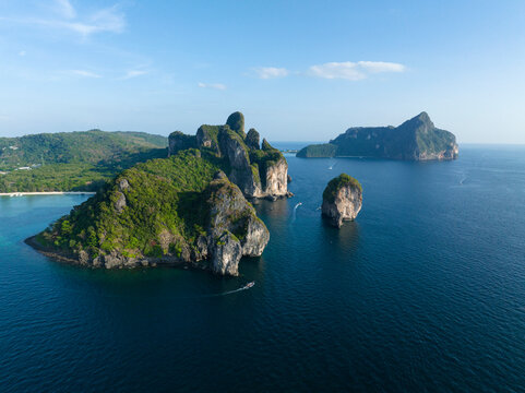 Thailand, Krabi Province, Drone view of cliffs of Phi Phi Islands