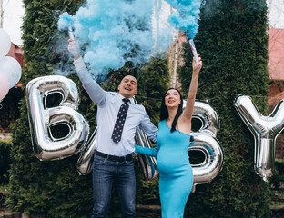 Future parents will know whether a boy or a girl will be born. Gender reveal perty.