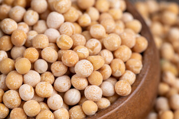 Round yellow peas for cooking porridge