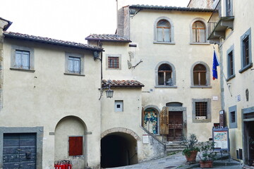 Fototapeta na wymiar Fraternity Palace in the medieval historic center of Anghiari, Tuscany, Italy