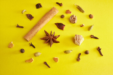 A mixture of spices for making mulled wine. Preparation of a hot alcoholic drink.