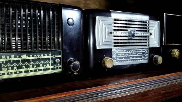 vintage tube radio collection 50s listening music technology