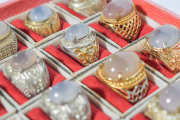 high angle of ring set of agate in order