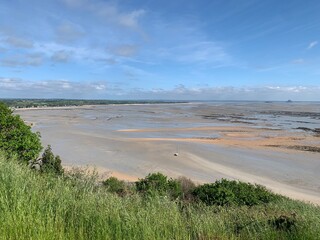 Chemin de randonnée dans la baie du Mont-Saint-Michel, Normandie, France