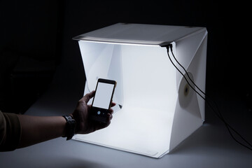 Foldable portable studio light box