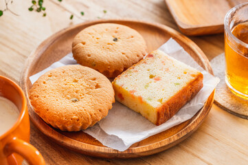 ティータイムの焼き菓子
