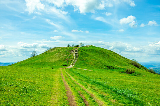 Fr&uuml;hlingswanderung durch die wundersch&ouml;ne Rh&ouml;n rund um die Wasserkuppe - Hessen - Deutschland