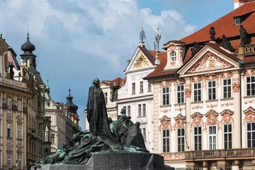 Zelfklevend behang Historisch monument Old Town Square in Prague, with the monument to Jan Hus in the foreground (1915).