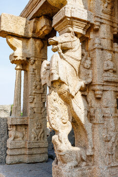 Exterior of the Kuduregombe Mandala temple in Hampi, Karnataka, India, Asia