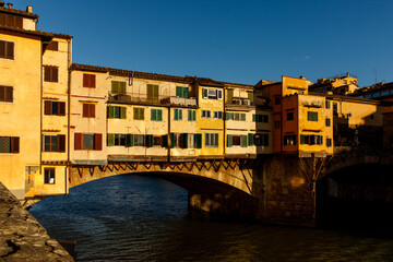 Fototapeta na wymiar Famous Vecchio Bridge in Florence, Italy.