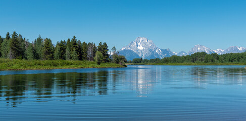 Snake River and Grand Teton peaks panorama, Grand Teton national park, Wyoming, USA.