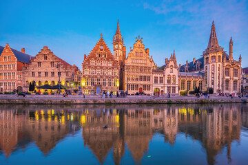 Obraz premium View of historic city of downtown Ghent, cityscape of Belgium