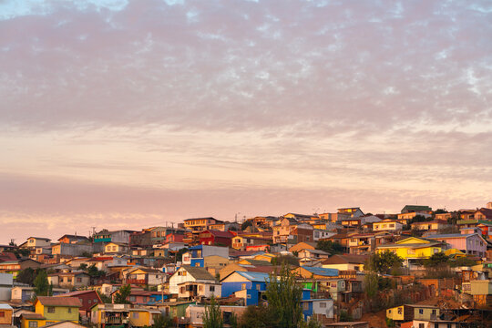 Colourful houses of Valparaíso at sunset, Valparaiso, Chile