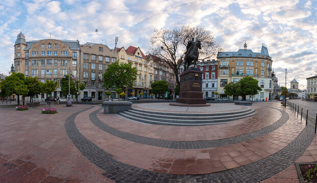 Monument to King Danylo Halytskyi in Lviv