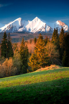 View of the Tatra peaks from Łapszanka. Podhale, Poland. Golden hour in the countryside with beautiful scenery.
Spring in Poland.
