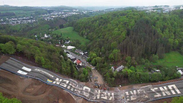  Rahmede Talbr&uuml;cke nach der Sprengung / A 45 Sauerlandlinie / L&uuml;denscheid, Sauerland, NRW