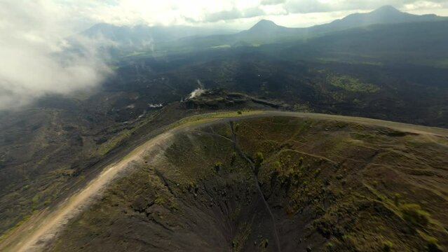 FPV DRONE : DIVE AT PARICUTIN VOLCANO CRATER IN MEXICO 