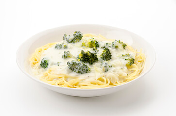 ブロッコリーのクリームパスタ