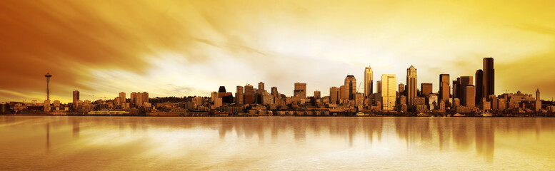 Panoramic Image of the city of Seattle at sunset