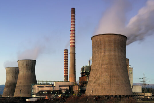 Picture of a coal power plant