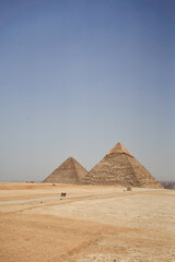 Obraz na płótnie Canvas pyramids of giza