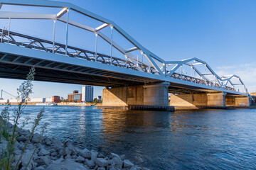 Obraz na płótnie Canvas Konrad Adenauer Bridge is one of two road bridges crossing the Rhine between the German cities of Mannheim and Ludwigshafen am Rhein.