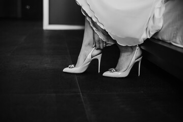wedding details shoes bridal white sandals hands dress wedd ring bride and groom inspo hairstyles...