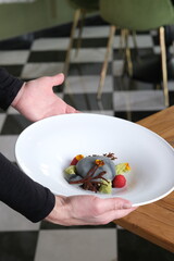 dolce a forma di sasso