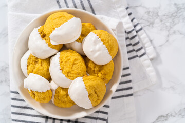 Lemon Cookies with White Chocolate