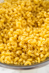 Macaroni and cheese with broccoli