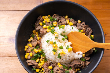 ビーフ胡椒ライス