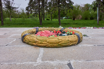 Bronze wreath - a vase for laying flowers in memory of the fallen soldiers in the Great Patriotic War.